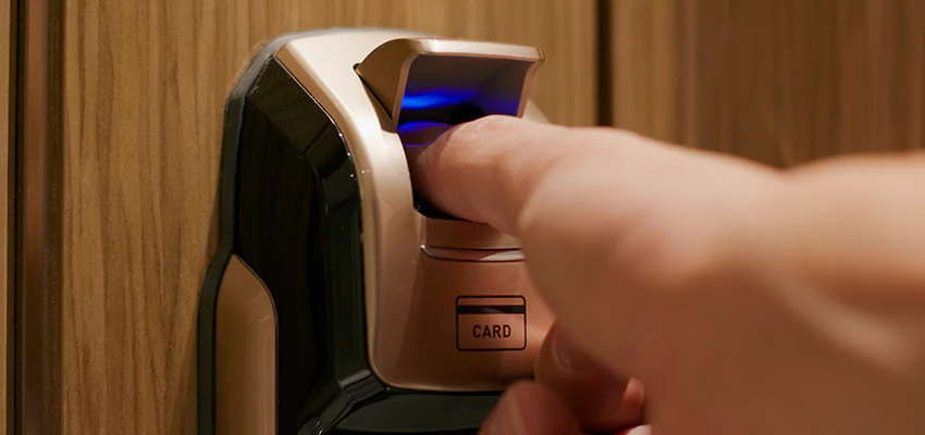 Fingerprint Door Locks Replacement in Mammoth Lakes, CA